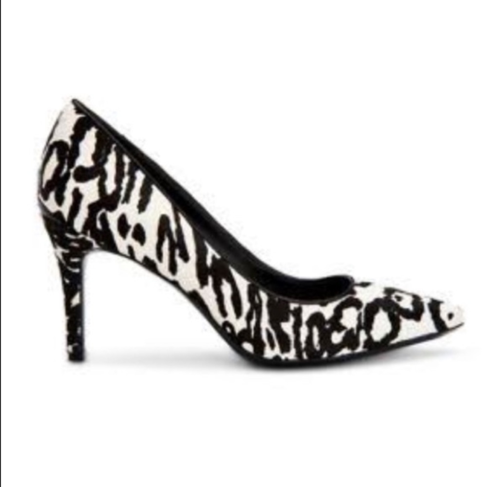 NIB Calvin Klein Gayle Calf Hair Pumps Off Wht/Blk